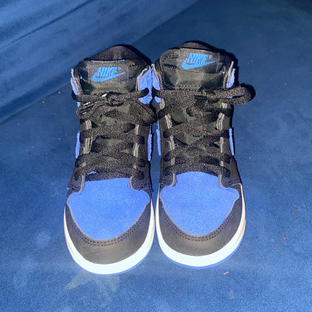 Air Jordan 1 Retro High OG- Toddler 10C- Black/Royal Blue/White